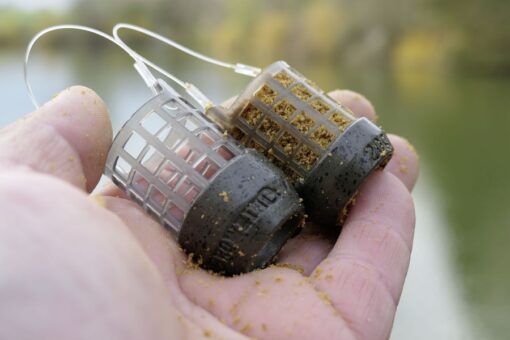 cage feeder xenos jet feeder browning distance browning peche expert